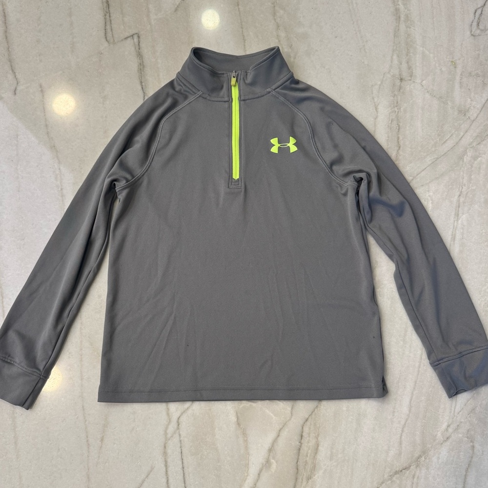Under Armour quarter zip pullover